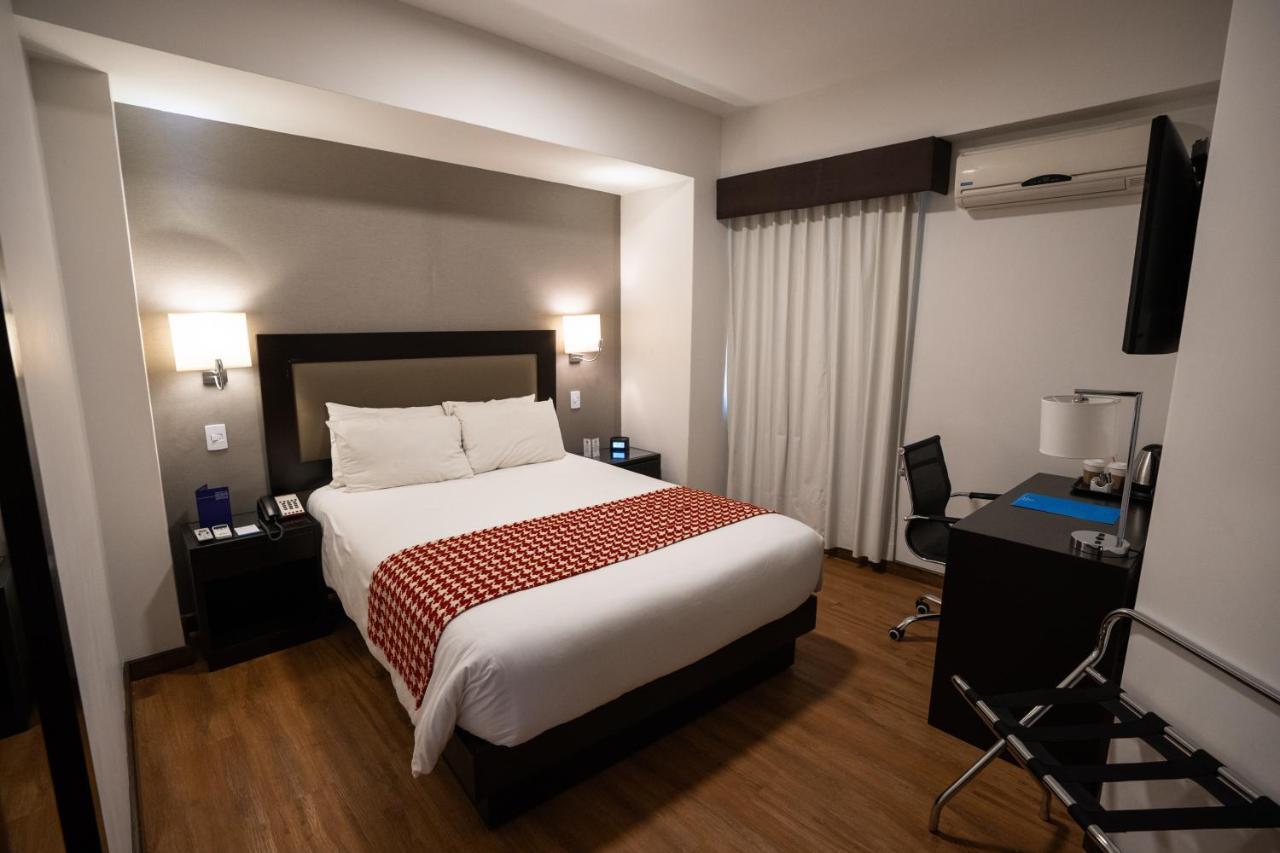 Hotel Costa del Sol Wyndham Piura Esterno foto